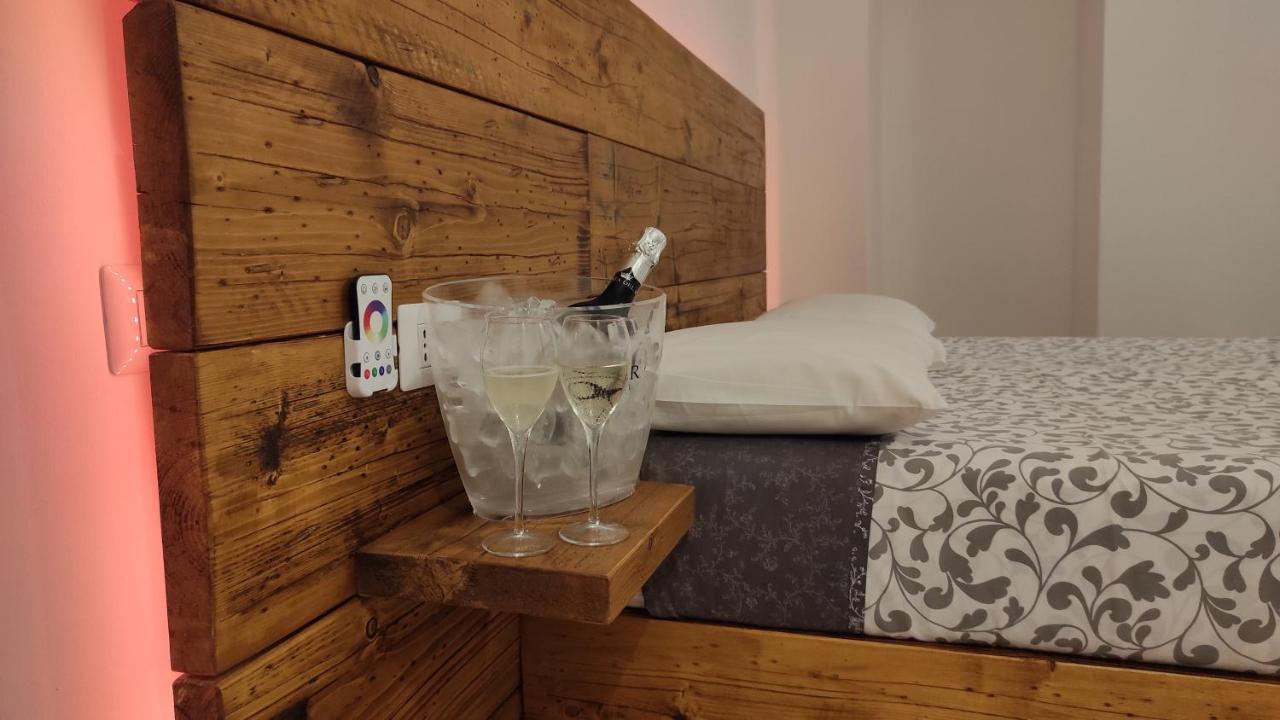 "B&B Santa Rita Corato Fitta Camere" ภายนอก รูปภาพ